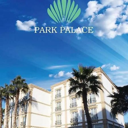Park Palace Hotel Kerýnia Eksteriør bilde